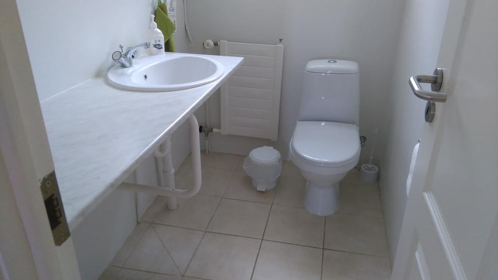 Brunalaug Guesthouse - Holiday Home Eyjafjaroarsveit Esterno foto